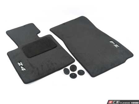 ES#194868 - 82110152598 - E85/86 Carpeted Floor Mat Set - Black - Featuring Z4 lettering - Genuine BMW - BMW