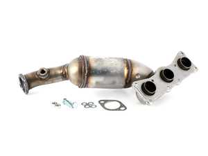 ES#2617056 - 49763 - Direct-Fit Catalytic Converter - Front (Rear Position) - Keep your emissions in check - Magnaflow - BMW