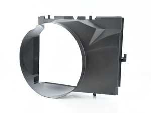 ES#1753241 - 2105052255 - Engine Cooling Fan Shroud - Located between the radiator and the engine - Genuine Mercedes Benz - Mercedes Benz