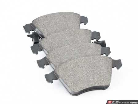 ES#4491558 - 4B0698151AD - Premium Low-Met OE Equivalent Pad - Front - Quality brake pads from an original equipment supplier - Brembo - Audi Volkswagen