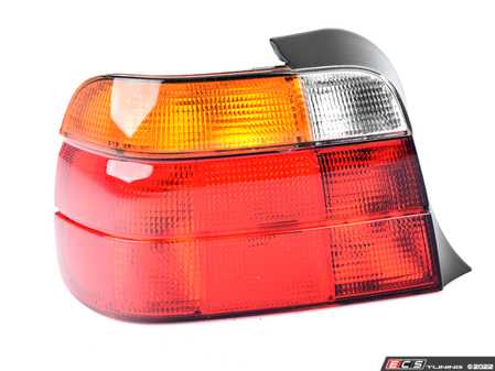 ES#174735 - 63218353551 - Taillight with Yellow Turn Signal - Genuine BMW - BMW