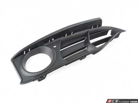ES#2714469 - 51117293798 - PARTIALLY OPEN GRID, RIGHT - Genuine BMW - BMW