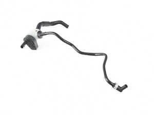 ES#3179067 - 06E103207AR - Crankcase Breather Hose - Restore proper crankcase ventilation and eliminate vacuum leaks with this direct OE replacement PCV breather line. - Genuine Volkswagen Audi - Audi