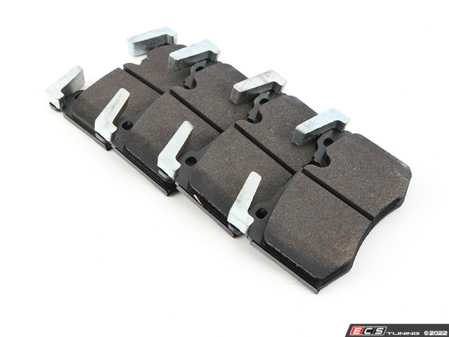 ES#4485926 - 34116789157 - Front JCW Premium Low-Met OE Equivalent Pad Set P 06 068 - Restore the stopping power in your MINI, OE-equivalent - Brembo - MINI