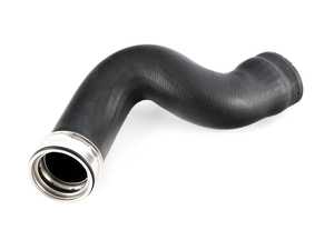 ES#2885669 - 3B0145834AA - Throttle Body Hose - Connects the throttle body to the top port of the intercooler - Vaico - Volkswagen