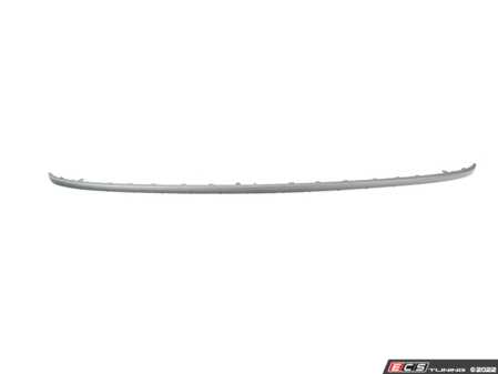 ES#3630101 - 4M8807791A1RR - Rear Bumper Trim Piece - Chrome  - Trim piece located over the rear diffuser - Genuine Volkswagen Audi - Audi