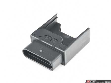 ES#4459728 - 5Q0906093C - Fuel pump control unit - Controls fuel delivery from the tank - Genuine Volkswagen Audi - Audi Volkswagen