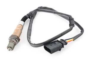 ES#3678736 - 06K906262CQ - Front Oxygen Sensor - Priced Each - Keep your engine running efficiently - Genuine Volkswagen Audi - Volkswagen