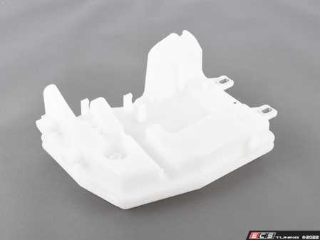 ES#2924606 - 61667403903 - WINDSHIELD CLEANING CONTAINE - Genuine BMW - 