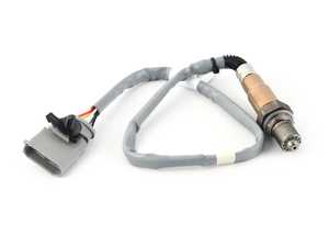 ES#3707069 - 06K906262CR - Oxygen Sensor - Priced Each - Keep your engine running efficiently - Genuine Volkswagen Audi - Volkswagen