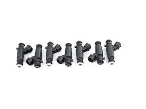 ES#3677372 - 079133551bkt1KT - Fuel Injectors - Set Of Eight  - Steady fuel flow will keep your engine running great - Bosch - Audi Volkswagen