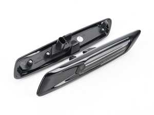 ES#4609181 - V-17010537LG - Dynamic Turn Signals - Smoke With Gloss Black Housing - Sequential indicators with a stylish gloss black housing. - Vinstar - BMW