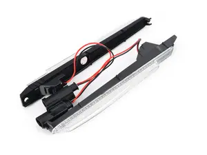 Dynamic Turn Signals - Clear Housing