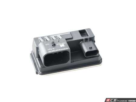 ES#4441260 - 12217822100 - Glow Plug Preheating Module - Sends power to the glow plugs to preheat them for ignition. - Genuine BMW - BMW
