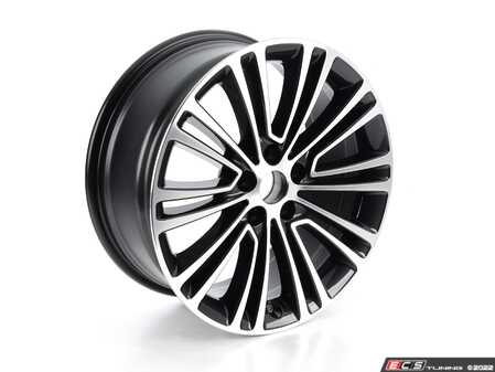 ES#3185102 - 36116863420 - Bmw Light Alloy Wheel Double Spoke 634 - 18" - Genuine BMW - BMW