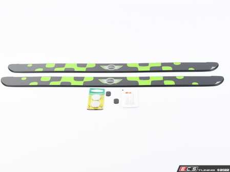 ES#2721082 - 51472357727 - Illuminated Vivid Green Door Sill Kit - Complete door sill kit with illuminated vivid green theme - Genuine MINI - MINI