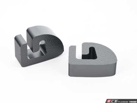 ES#4616254 - B2BFABCHBLKHDPE - B2BFAB Cargo Hooks - Black HDPE - Secure your cargo/groceries to your unused rear seat top tether anchor points. - B2BFAB - Volkswagen