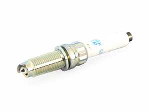ES#4615876 - SILZKGR8E8S - NGK Laser Iridium Spark Plug - 96206 SILZKGR8E8S - Priced Each - NGK Laser Iridium High Ignitability spark plugs offer the most advanced OE spark plug tip technology providing the optimal combination of performance and durability - Also sold as 95248 (SILZKGR8C8S) - NGK - BMW