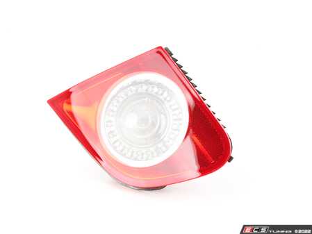 ES#347108 - 3C5945094E -    Inner Tail Light Assembly - Right - Replace your broken tail light in your B6 passat - Genuine Volkswagen Audi - Volkswagen