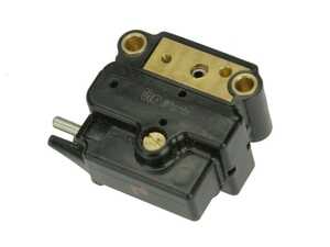 ES#4642550 - 0000703962 - EHA (Electro-Hydraulic Actuator) Valve - Located on the fuel distributor - URO - Mercedes Benz