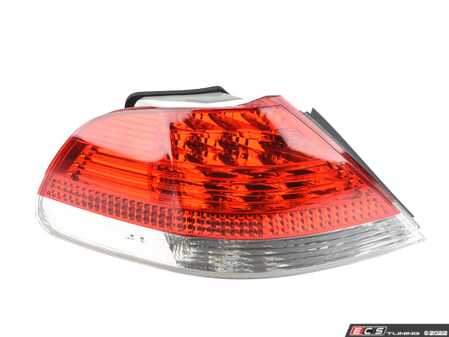 ES#174513 - 63216938515 - Taillight Assembly for Side Panel - Genuine BMW - BMW