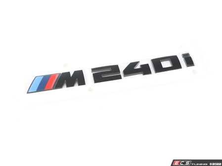 ES#4420962 - 51142472854 - M Model Badge - Fine tune the sporty appearance of your G42! - Genuine BMW - BMW