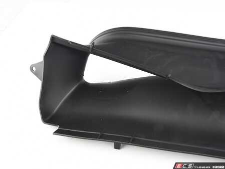 ES#1475477 - 98757532301 - Air Duct - Air routing guide for center radiator - Genuine Porsche - Porsche