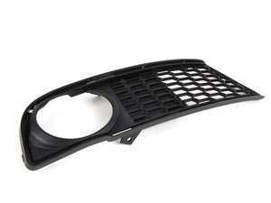 ES#75043 - 51118045450 - E82 Bumper Grille - Right - The grille that surrounds the fog light - Genuine BMW - BMW