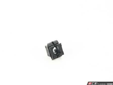ES#3494192 - 07149321590 - CLIP FOR FOOTWELL TR - Genuine BMW - BMW