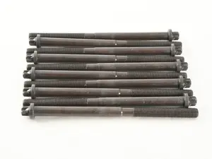 Cylinder Head Bolt Set