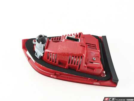 ES#2541705 - 8K9945094F - Inner LED Tail Light - Right - Keep your exterior lights illuminated - Genuine Volkswagen Audi - Audi