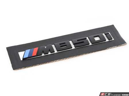 ES#4505762 - IND-G15-TB-Gloss - M850i Painted Trunk Emblem - Gloss Black - Improve your M850i's curb appeal with this painted trunk emblem from IND! - IND - 