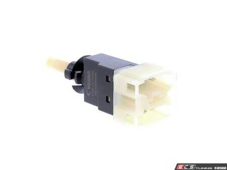 ES#2894089 - 0015452109 - Brake Lamp Switch - Located behind brake pedal - Vemo - Mercedes Benz