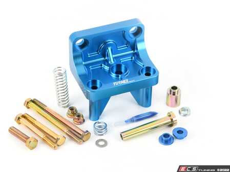 ES#4876450 - 047282LAEBKT - F-Chassis Differential Brace & 95A Polyurethane Differential Bushing Set - The ULTIMATE differential upgrade for your F-Chassis. - Enthusiast Bundles - BMW