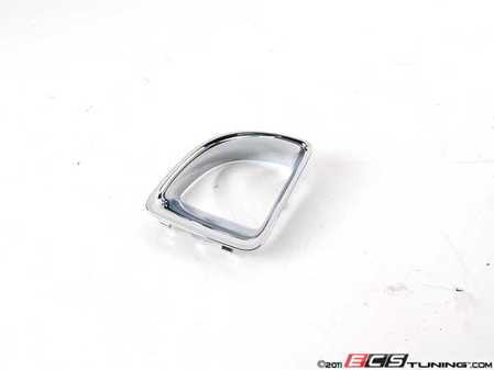 ES#2080942 - 51117255120 - Brake Duct Frame Chrome - Right - Located in the front lower grille assembly for S bumper - Genuine MINI - MINI