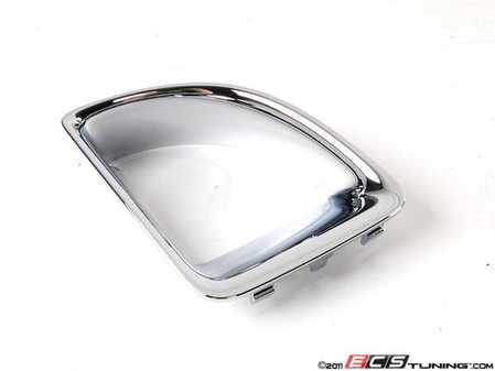 ES#2080941 - 51117255119 - Brake Duct Frame Chrome - Left - Located in the front lower grille assembly for S bumper - Genuine MINI - MINI