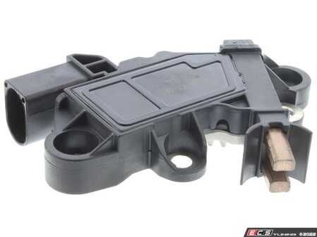 ES#4684742 - 0031546806 - Voltage Regulator - Located behind the alternator rear cover - Vemo - Mercedes Benz
