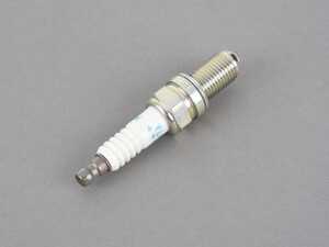 ES#4635645 - 3641 - NGK Laser Platinum Spark Plug - 3641 PKR7A - NGK - Mercedes Benz