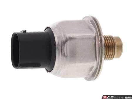 ES#4684713 - 0025428418 - Brake Pressure Sensor - Master Cylinder Pressure Sensor - Vemo - Mercedes Benz