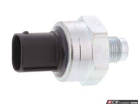 ES#4684559 - 0015427518 - Brake Master Cylinder Pressure Sensor - Priced Each  - Monitors your brake fluid pressure in your master cylinder - Vemo - Mercedes Benz