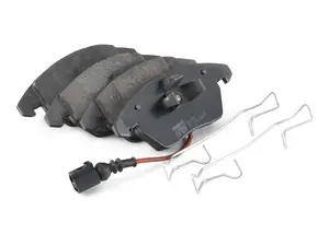 Low-Metallic Front Brake Pad Set