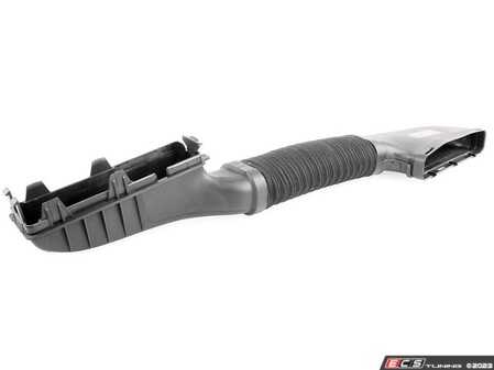 ES#4684341 - 2700900382 - Engine Air Intake Duct - Air Filter Housing to Cold Air Scoop - Vaico - Mercedes Benz