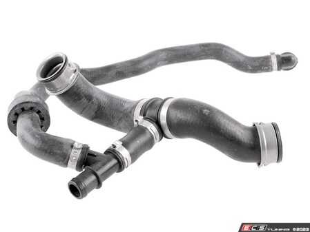 ES#4684133 - 2045019682 - Radiator Hose - Right Side - Vaico - Mercedes Benz