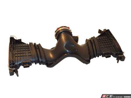 ES#4690509 - 6420902242 - Air Intake Hose Housing - Measures the amount of air entering the engine - Hamburg Tech - Mercedes Benz