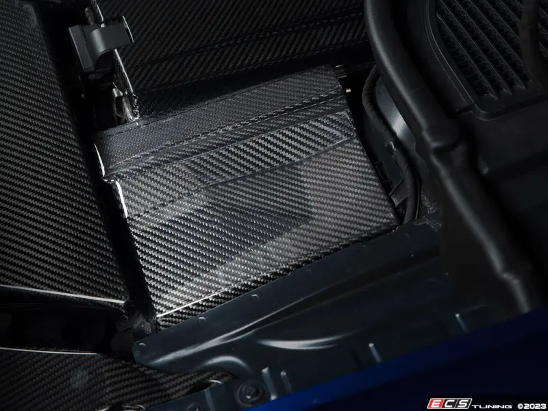 VW Golf MK8GTI/Golf R カーボン製ヒューズ＆ECUカバー ECS - 015006LA01-01 - MK8 GTI / Golf R & 8Y A3/ S3 Carbon Fiber