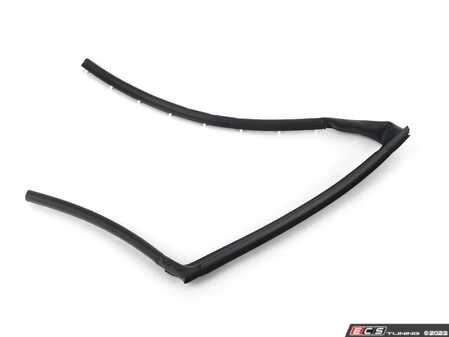 ES#3421845 - 51767390137 - GAP SEAL DOOR SILL R - Genuine MINI - MINI