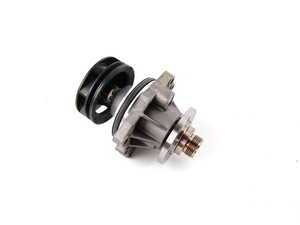 ES#24428 - 11517527799 - Remanufactured Water Pump - With O-Ring - Featuring a composite impeller - Genuine BMW - BMW