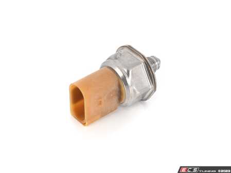 ES#2966569 - 03C906051C - High Pressure Fuel Sensor - Located on the fuel rail - Hamburg Tech - Audi