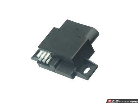 ES#4699464 - 8K0906093H - Fuel Pump Control Unit - Controls fuel pump pressure from the tank - URO - Audi