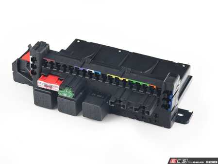 ES#1615253 - 0025452201 - Rear Fuse Box - Center - Central Electrical System, Located Under the Rear Seat on Passenger Side - Genuine Mercedes Benz - Mercedes Benz